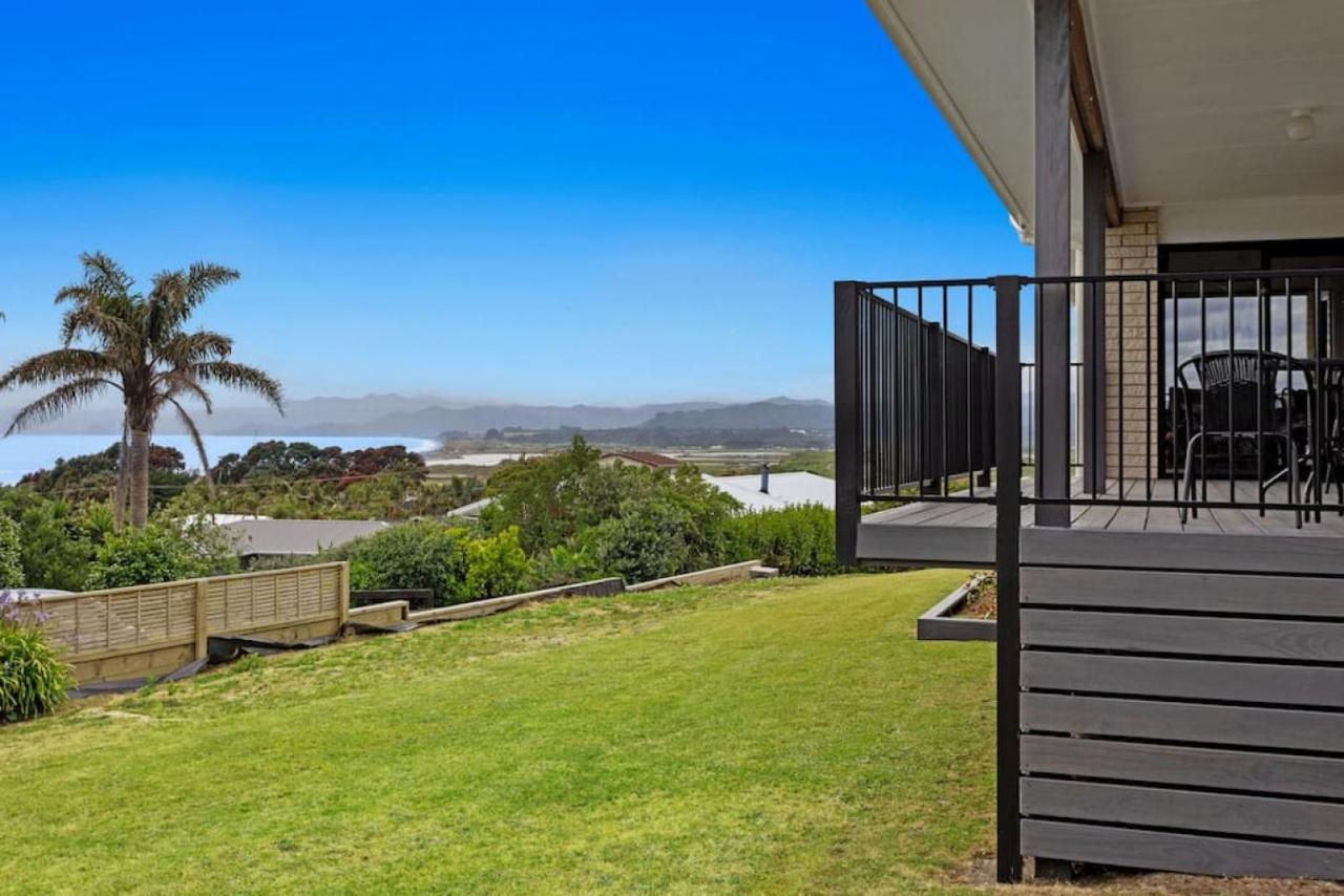 Kate And Harrys Villa Opotiki Exterior photo